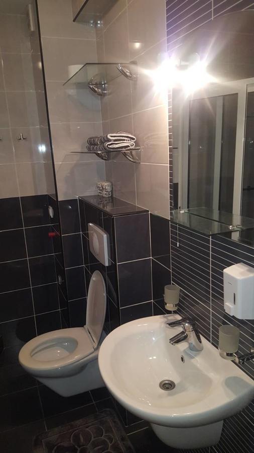 Apartman Centar Lux บุดวา ภายนอก รูปภาพ