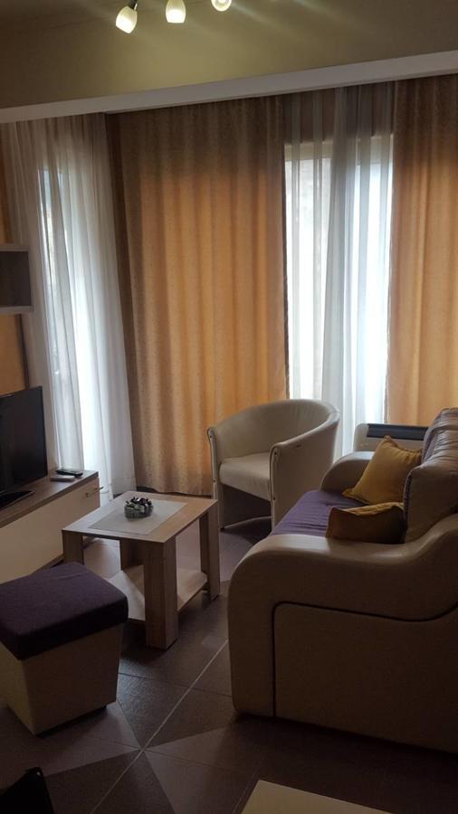 Apartman Centar Lux บุดวา ภายนอก รูปภาพ