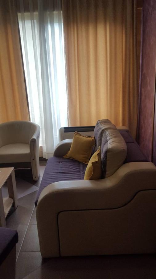 Apartman Centar Lux บุดวา ภายนอก รูปภาพ